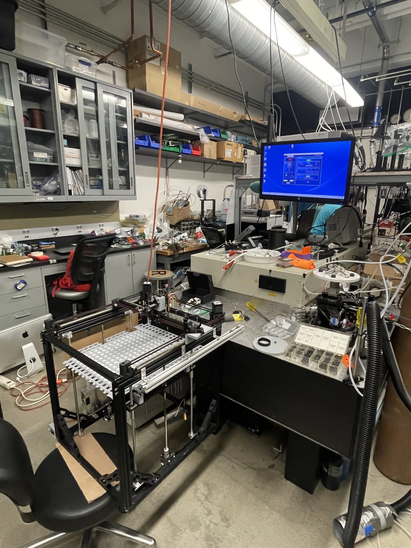 Femtosecond Laser Ablation Lab